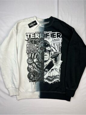 Hot Topic Terrifier Split Dye Crewneck Sweatshirt - Black & White - NEW Size M
